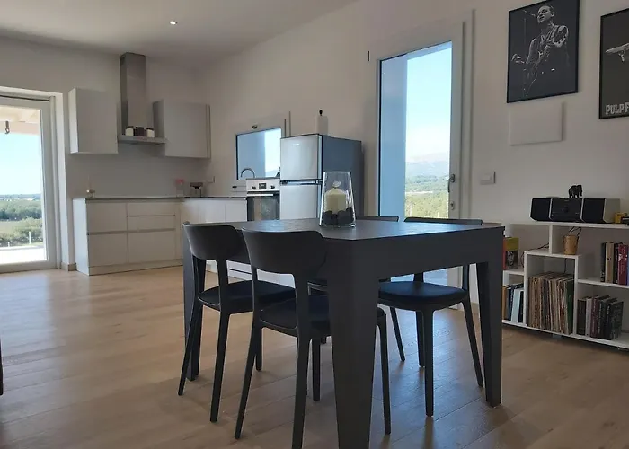 Elegant - Tenuta Piredu * Monti
