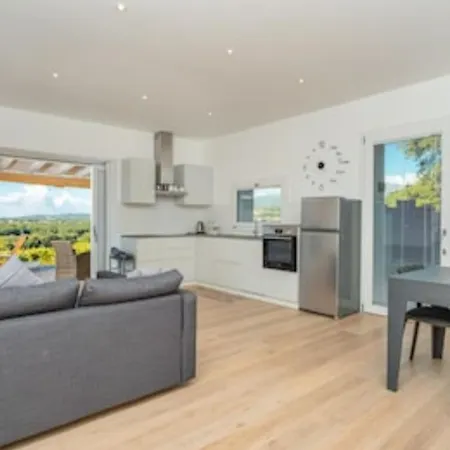 Elegant - Tenuta Piredu * Monti